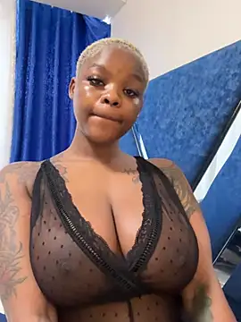 SexxyLunar online show from 06-13-26, 08:56