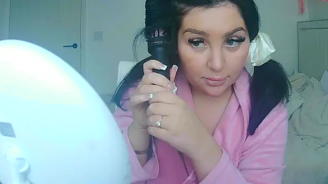 magical mia online show from 11-24-25, 11:54