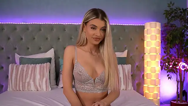 HaileyMadow online show from 11-18-25, 07:55