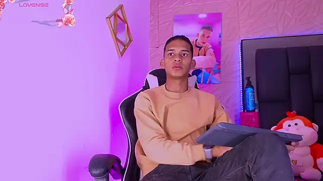 dilan alfonzo online show from 03-11-26, 04:06