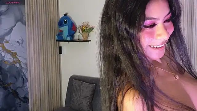 LissaWiild online show from 10-28-25, 01:32