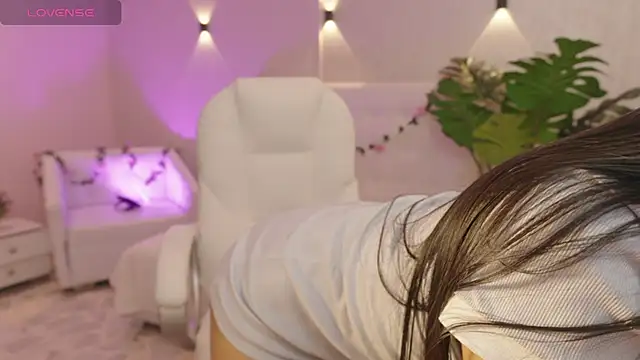 miagomezweb1 online show from 01-10-26, 03:07