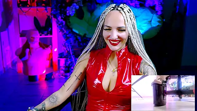 MonicaMaxwel online show from 11-14-25, 10:52