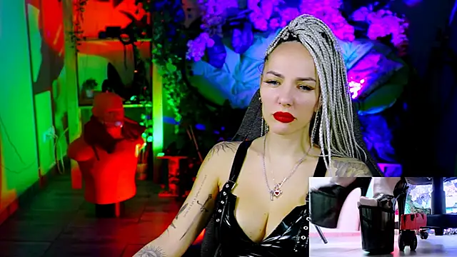 MonicaMaxwel online show from 01-12-26, 11:17