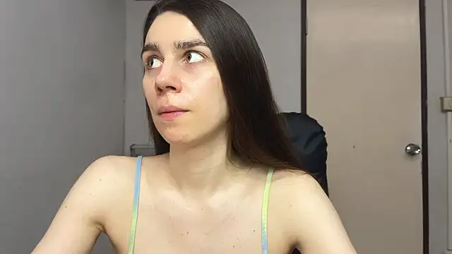 SassyJessi online show from 10-08-25, 04:14