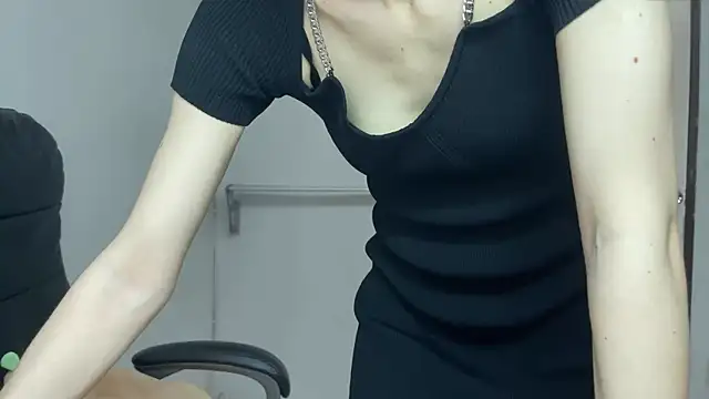 SassyJessi online show from 05-15-26, 04:10