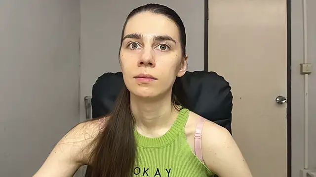 SassyJessi online show from 09-28-25, 04:19