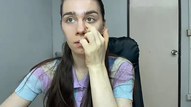 SassyJessi online show from 06-01-26, 04:13