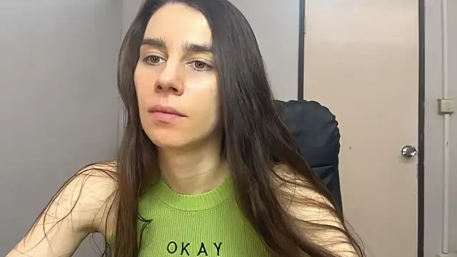 SassyJessi online show from 11-26-25, 04:12