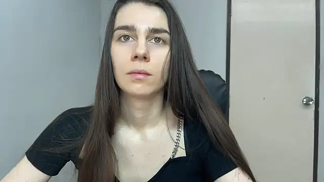 Snapshot of SassyJessi chatting on 06-19-26, 04:18 SassyJessi online show from 06-19-26, 04:18