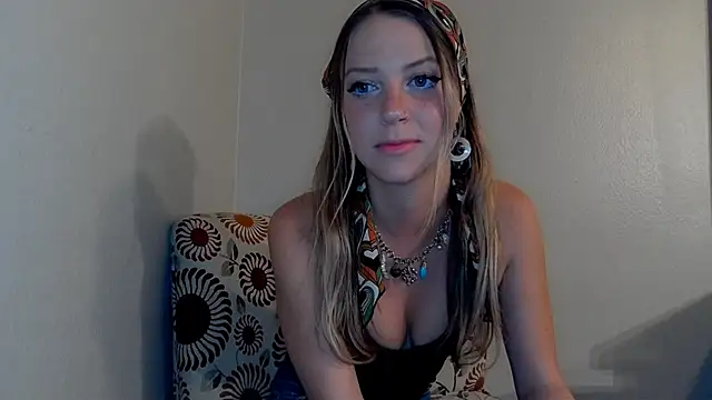 molly witha chance online show from 03-16-25, 01:28