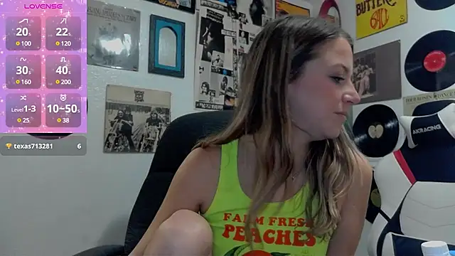 molly witha chance online show from 01-09-25, 08:03
