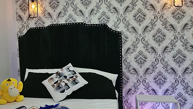 LexaDeRusso online show from 09-12-25, 07:57