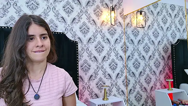 LexaDeRusso online show from 11-21-25, 07:57