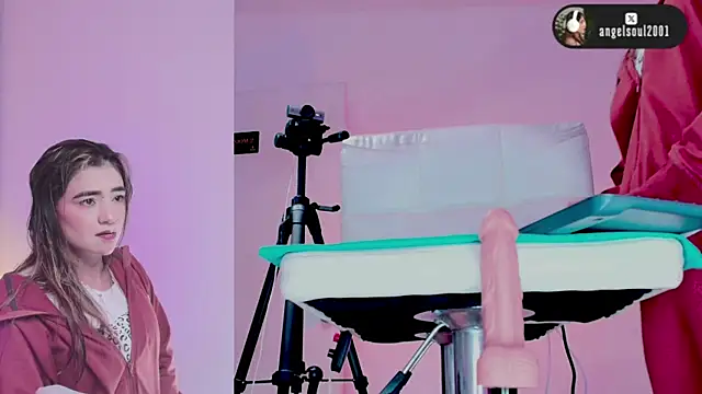 Angelst   online show from 02-25-26, 07:30