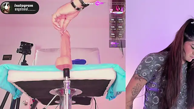 Snapshot of Angelst__ chatting on 10-07-25, 06:58 Angelst online show from 10-07-25, 06:58