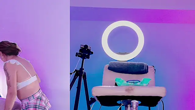 Angelst   online show from 04-16-26, 01:28