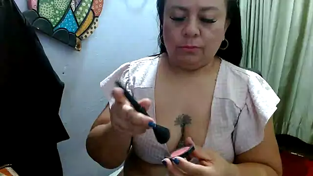 CanelaCollins online show from 02-01-26, 06:33