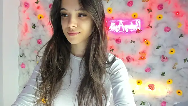 Snapshot of BabyAylin chatting on 02-13-25, 07:13 BabyAylin online show from 02-13-25, 07:13