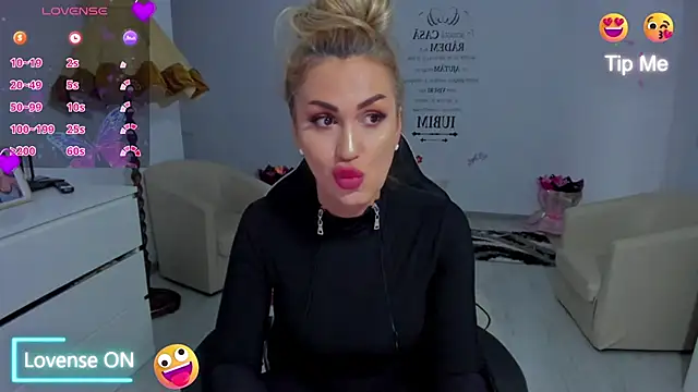 GlossyDiamondX online show from 03-28-26, 10:27