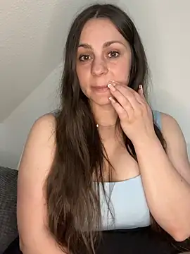 Loella-Rose online show from 04-11-26, 10:02