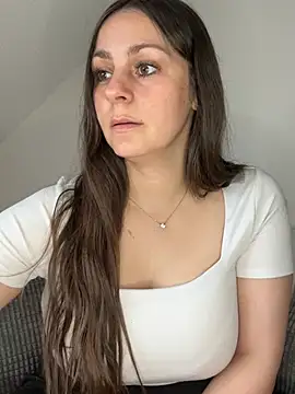 Loella-Rose online show from 04-13-26, 07:23