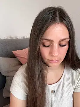 Loella-Rose online show from 01-26-25, 10:55