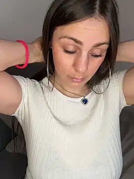 Loella-Rose online show from 02-02-25, 10:46