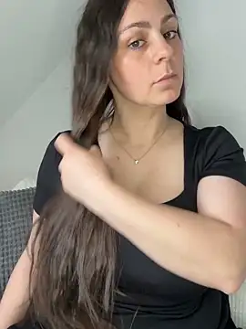 Loella-Rose online show from 04-29-26, 09:02