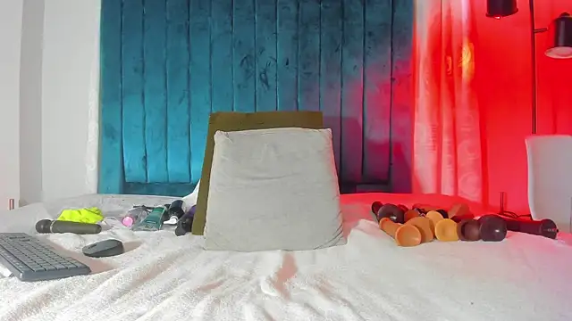 blondehorny69 online show from 11-24-25, 07:25