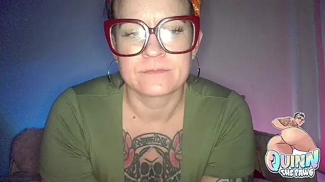 quinnmariexo online show from 11-12-25, 11:19