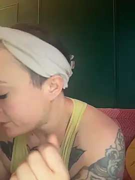 quinnmariexo online show from 01-18-26, 06:44