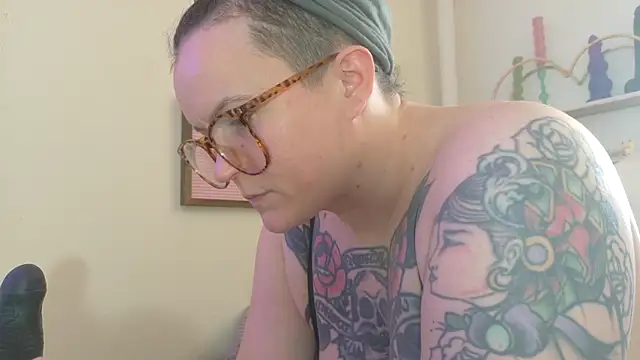 quinnmariexo online show from 03-10-26, 07:18