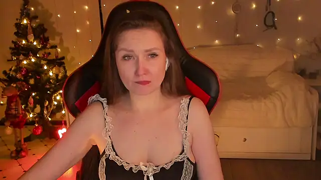 desperatehousewife   online show from 12-21-25, 04:52