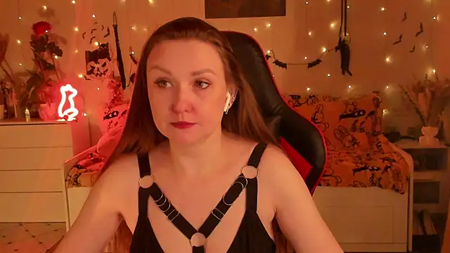 desperatehousewife   online show from 11-01-25, 05:07