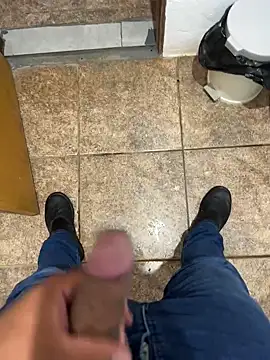 Luizcalado20 online show from 01-19-25, 01:43