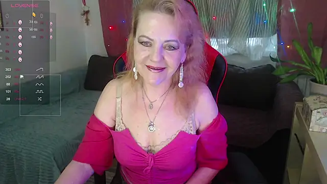 Snapshot of Liset_Monro chatting on 05-23-26, 05:28 Liset Monro online show from 05-23-26, 05:28