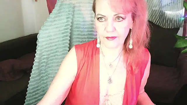 Snapshot of Liset_Monro chatting on 06-14-26, 04:03 Liset Monro online show from 06-14-26, 04:03