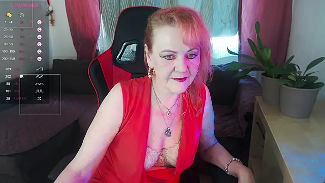 Snapshot of Liset_Monro chatting on 05-10-26, 05:11 Liset Monro online show from 05-10-26, 05:11
