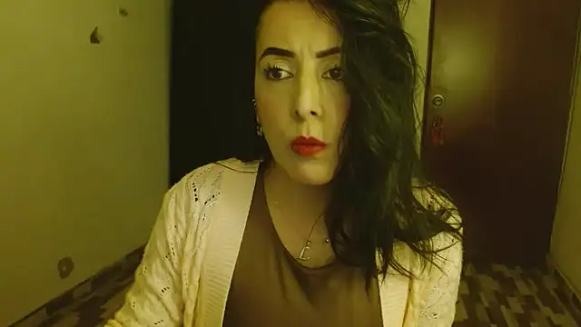 ella peck online show from 06-25-26, 05:12