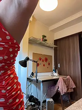 Hotmomcheckk  online show from 02-08-26, 09:18