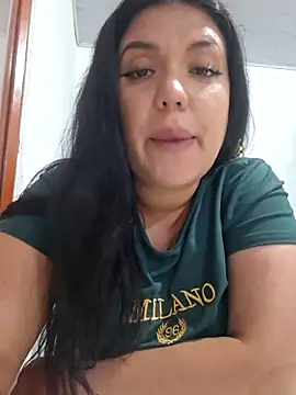 Snapshot of Sophie-hatter chatting on 06-09-26, 12:11 Sophie-hatter online show from 06-09-26, 12:11