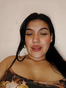 Sophie-hatter online show from 03-05-25, 09:37