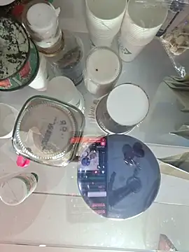 Sophie-hatter online show from 09-12-25, 01:55