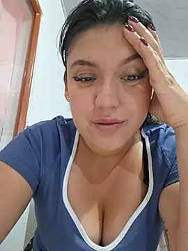Sophie-hatter online show from 06-26-26, 02:17