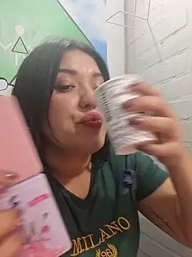 Sophie-hatter online show from 07-29-26, 03:55