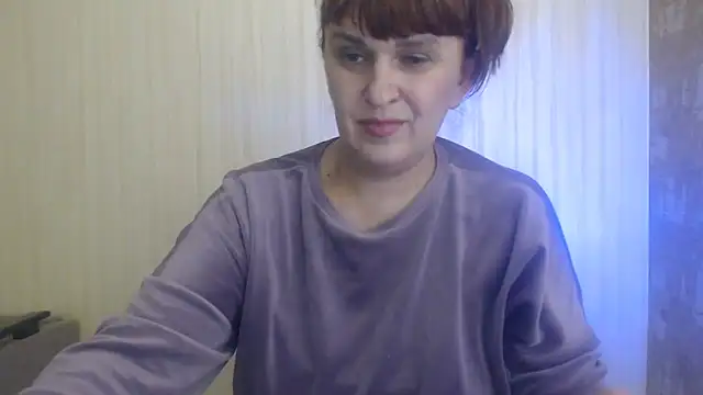 EverlastBlum online show from 10-21-25, 04:50