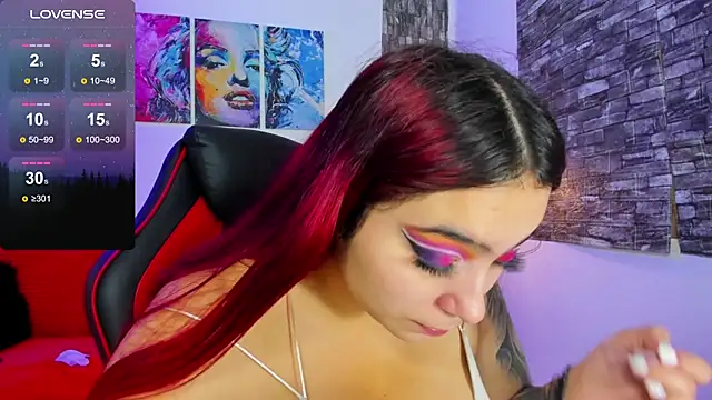 Ariadna sc online show from 10-29-25, 01:32