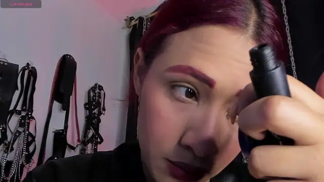 charrlotte quinn online show from 04-21-26, 12:34