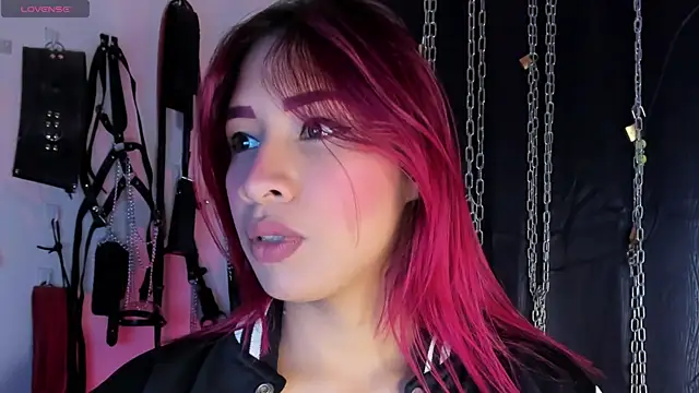 charrlotte quinn online show from 05-25-26, 12:37